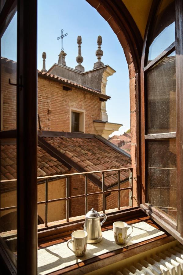 Hotel La Casa Del Castellano Cinzano Exteriér fotografie